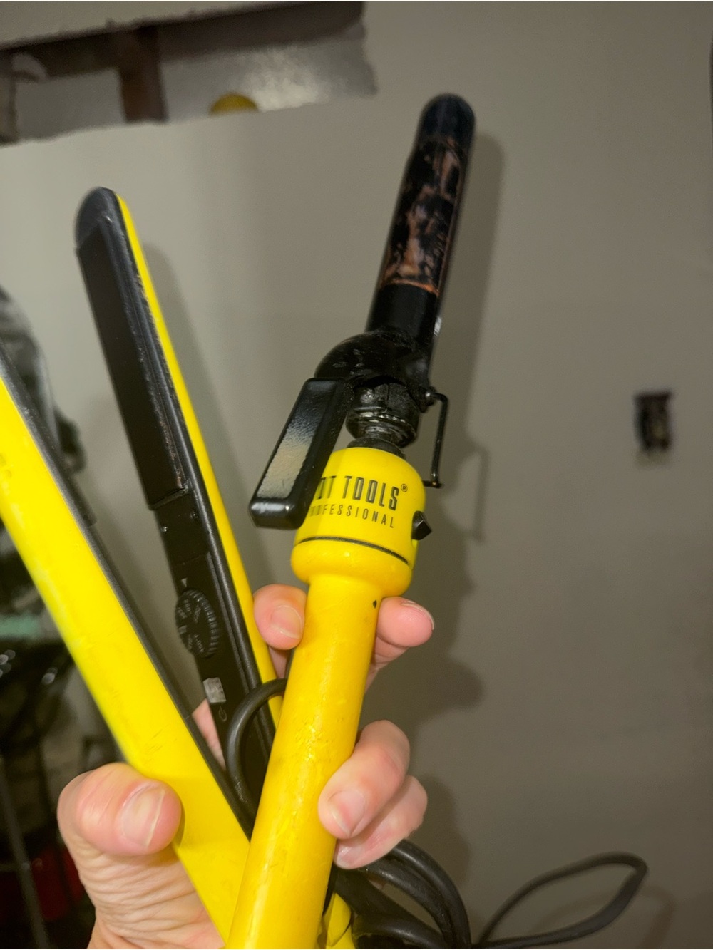 Professional Yellow Hair Styling Set with Curling Iron and Flat Iron